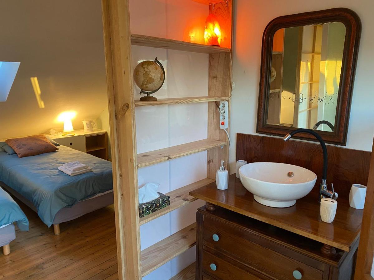La Chambre Claire Ponts-et-Marais エクステリア 写真